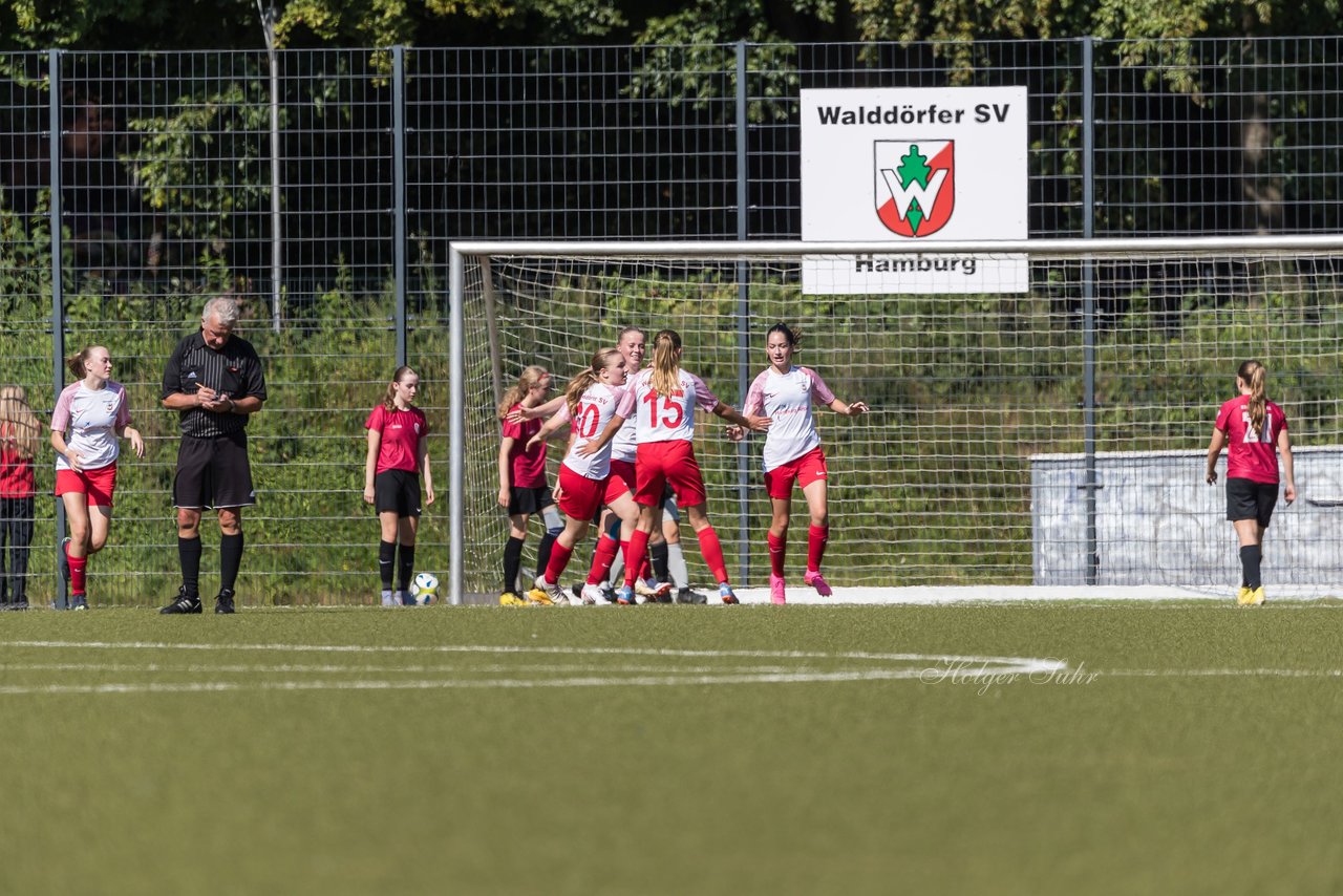 Bild 344 - wBJ Walddoerfer - Eimsbuettler TV : Ergebnis: 1:6